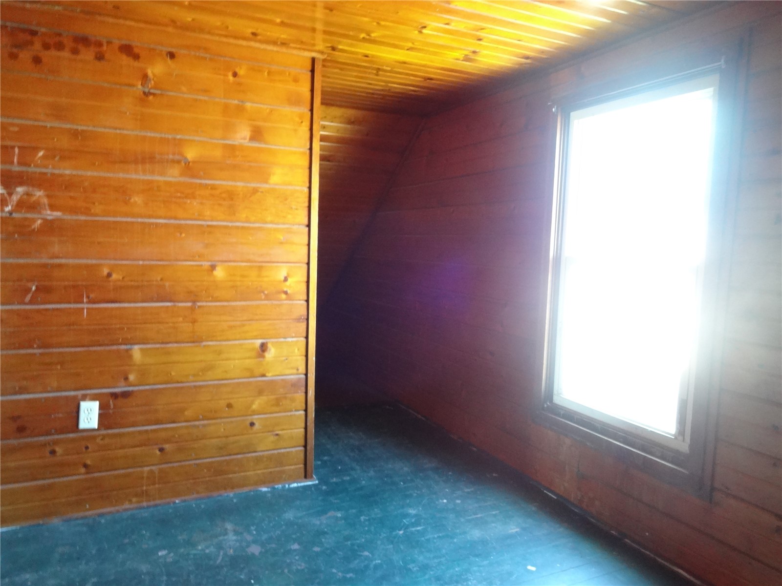 399 E Washington Street Marengo IA 52301