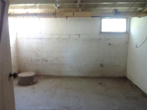 399 E Washington Street Marengo IA 52301