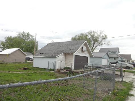 399 E Washington Street Marengo IA 52301