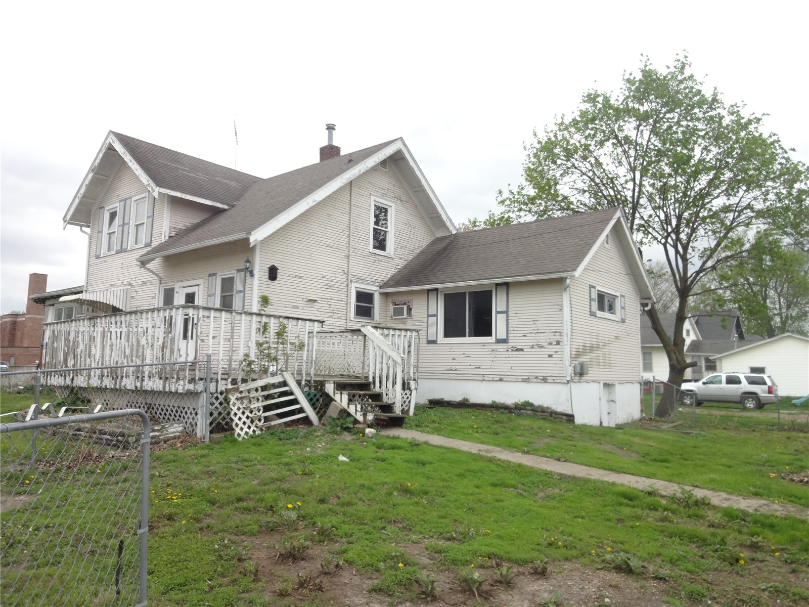 399 E Washington Street Marengo IA 52301
