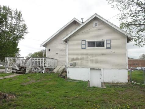 399 E Washington Street Marengo IA 52301