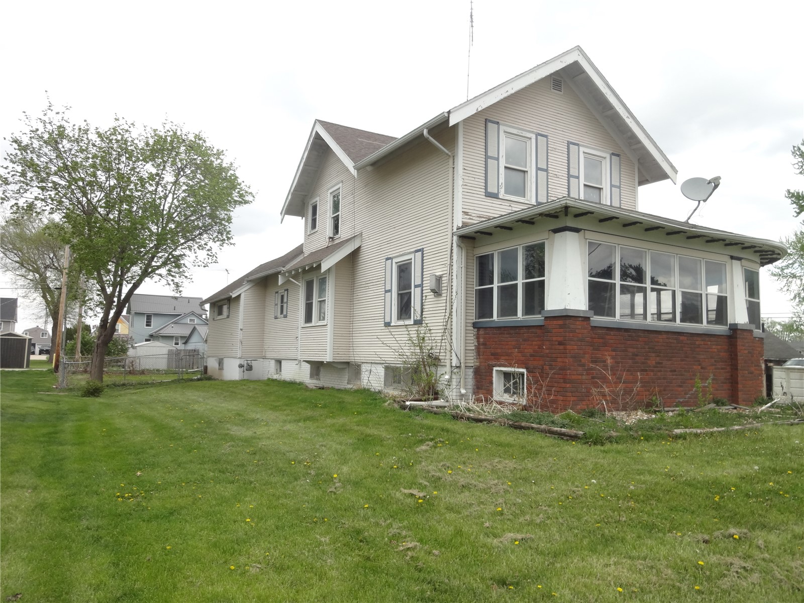399 E Washington Street Marengo IA 52301