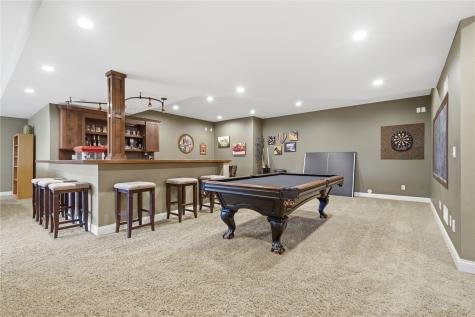 4032 Windfall Drive NW Cedar Rapids IA 52405