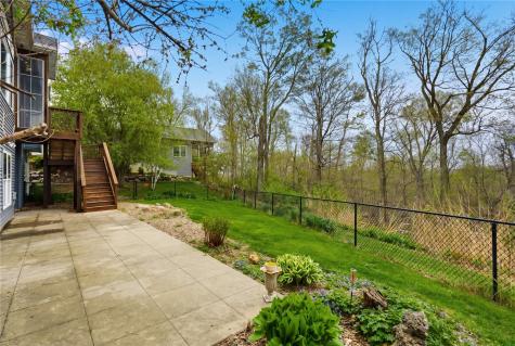 4032 Windfall Drive NW Cedar Rapids IA 52405