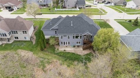 4032 Windfall Drive NW Cedar Rapids IA 52405