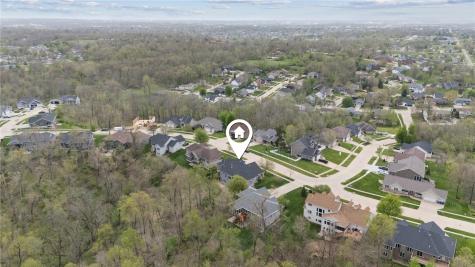 4032 Windfall Drive NW Cedar Rapids IA 52405