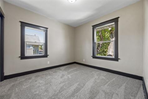 1442 4th Avenue SE Cedar Rapids IA 52403