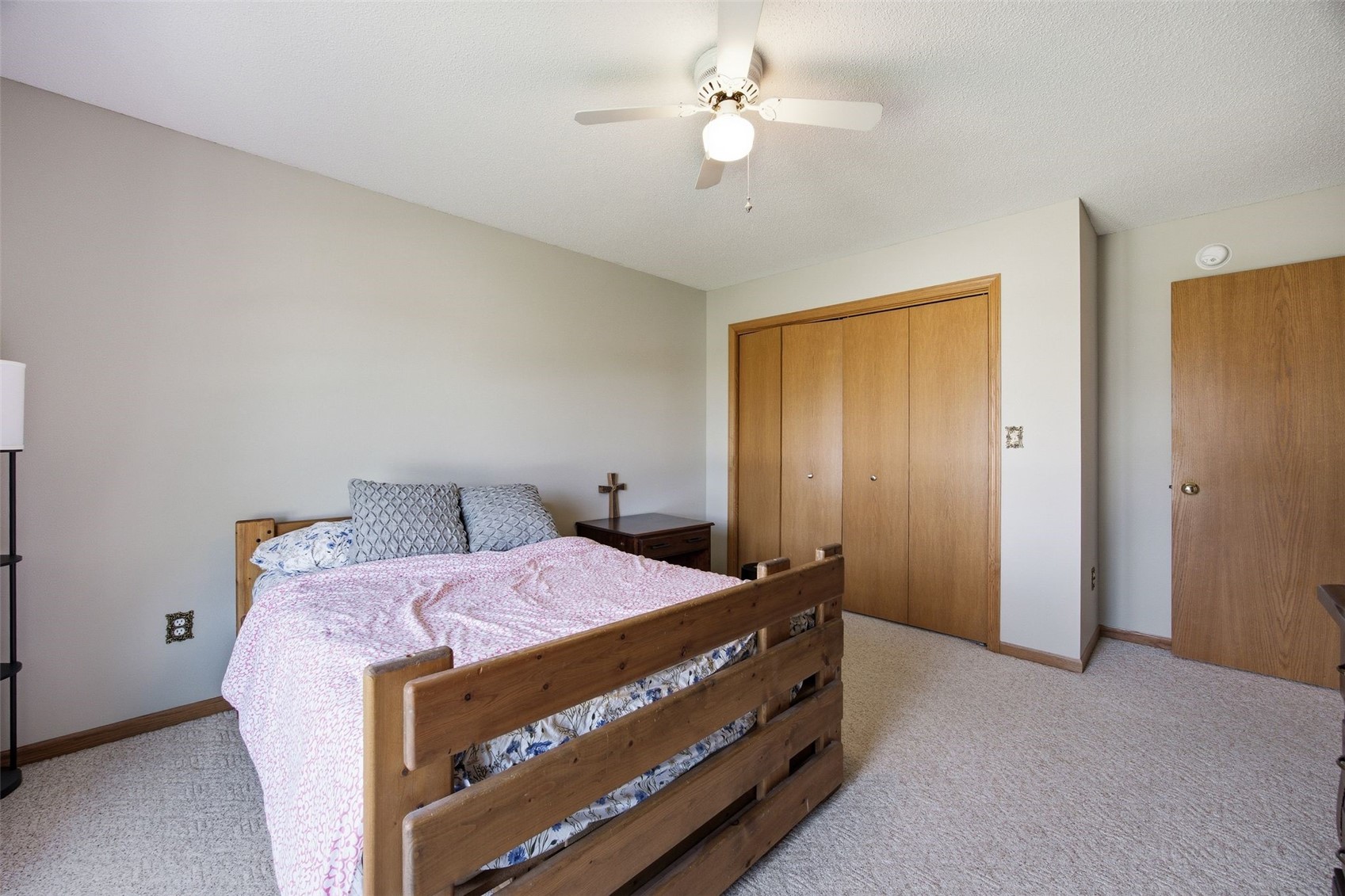 505 5th Street E Newhall IA 52315