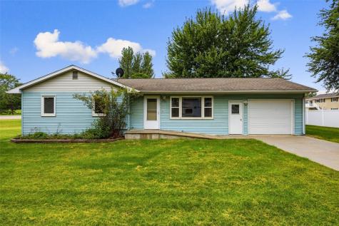 1701 I Avenue Vinton IA 52349