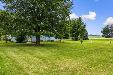 1701 I Avenue Vinton IA 52349