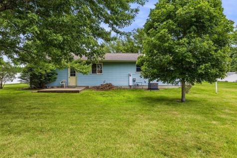 1701 I Avenue Vinton IA 52349