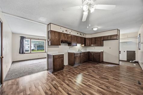 1701 I Avenue Vinton IA 52349