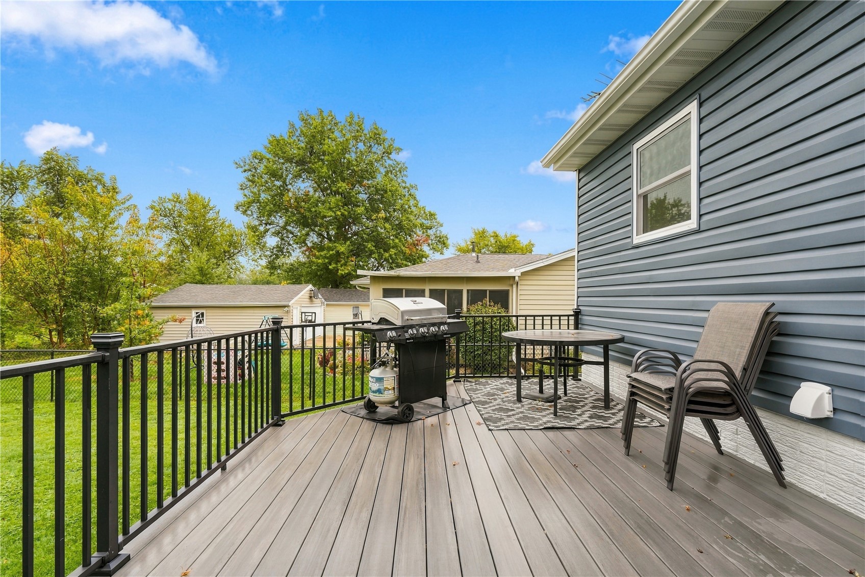 220 Fleetwood Road SW Cedar Rapids IA 52404