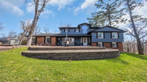 2055 Cottage Glen Drive SE Cedar Rapids IA 52403