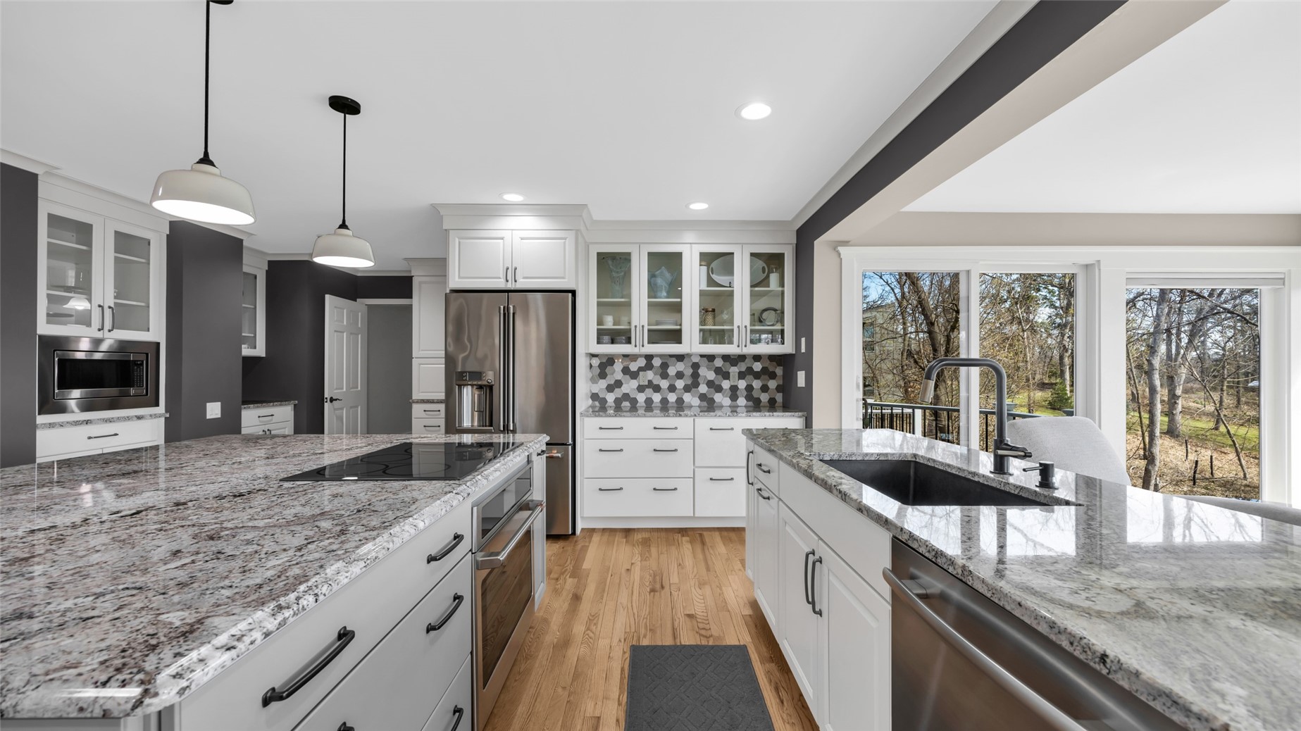 2055 Cottage Glen Drive SE Cedar Rapids IA 52403