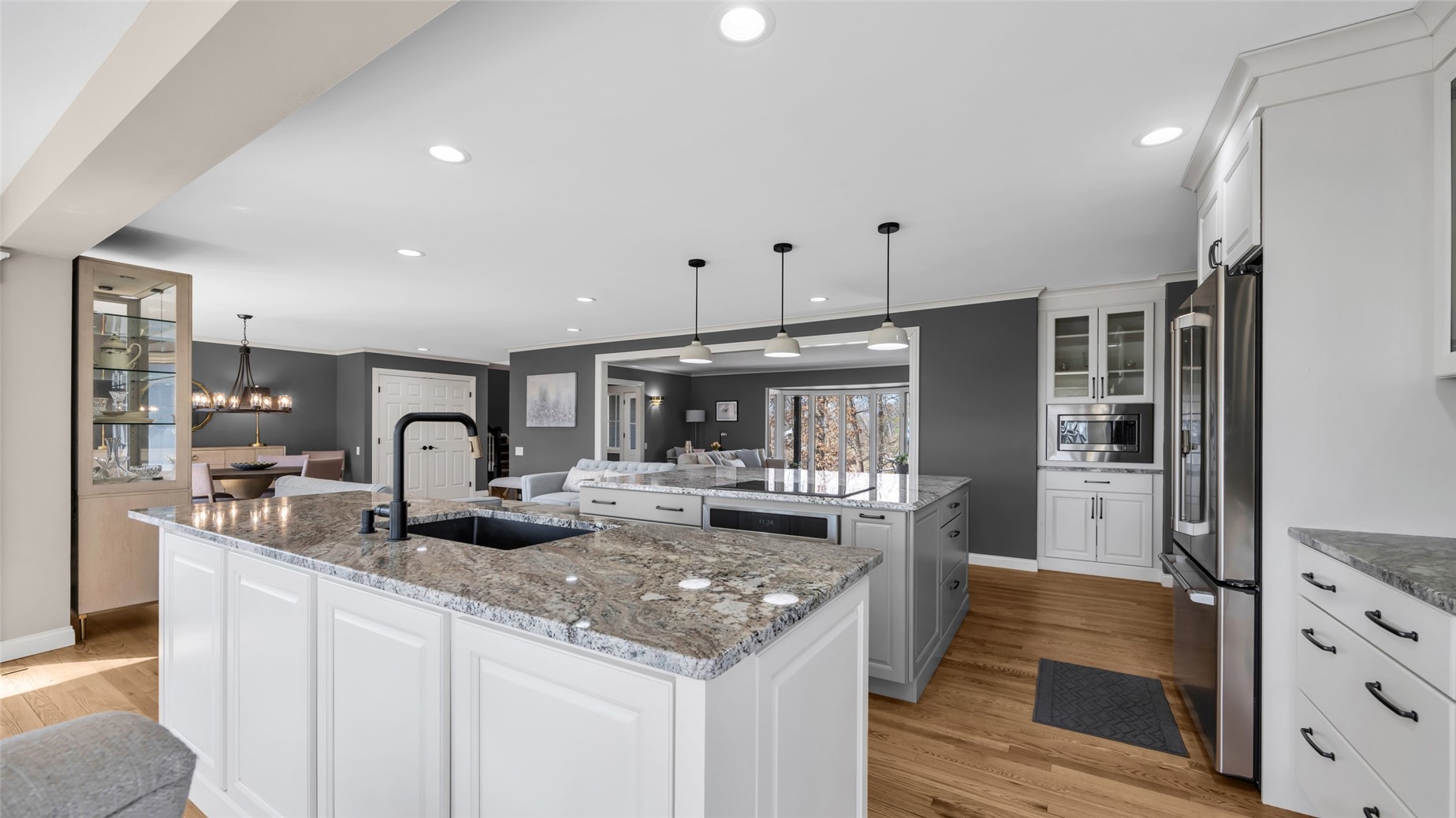 2055 Cottage Glen Drive SE Cedar Rapids IA 52403
