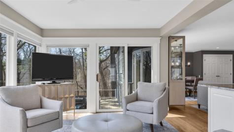 2055 Cottage Glen Drive SE Cedar Rapids IA 52403