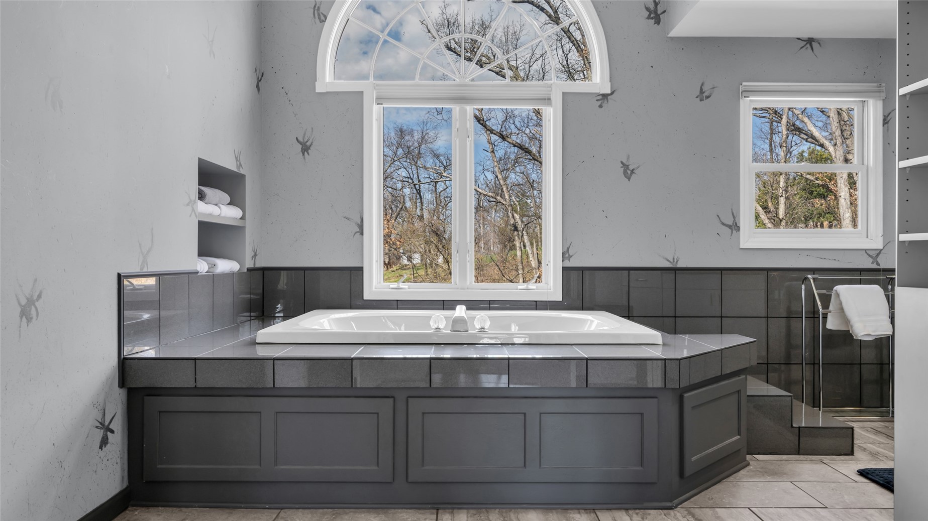 2055 Cottage Glen Drive SE Cedar Rapids IA 52403