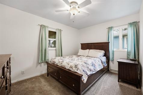 104 N Mcnamara Drive Anamosa IA 52205