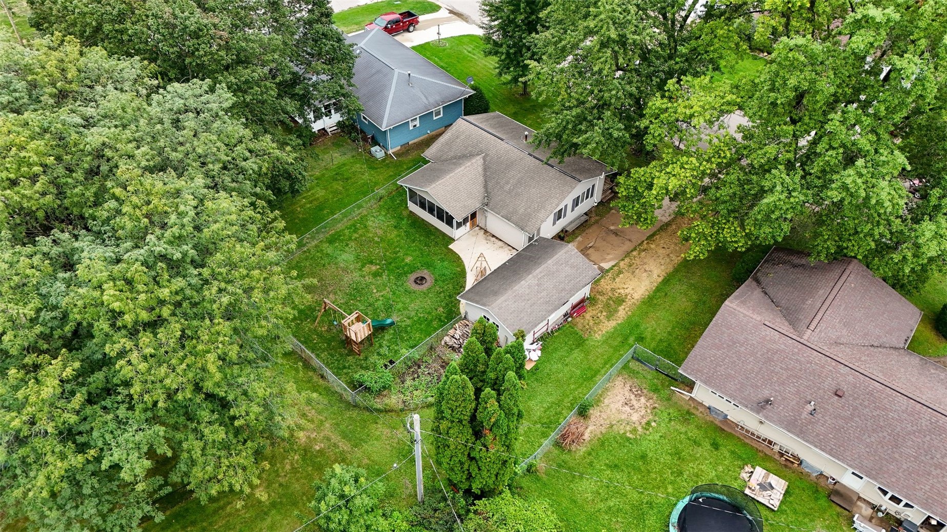 104 N Mcnamara Drive Anamosa IA 52205