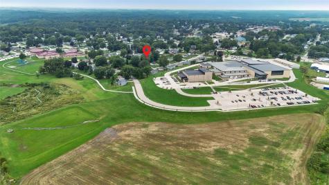 104 N Mcnamara Drive Anamosa IA 52205