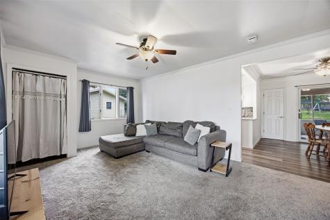 104 N Mcnamara Drive Anamosa IA 52205