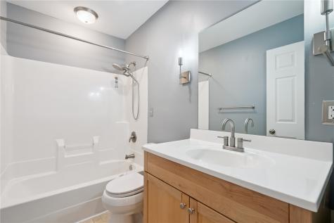 1010 Norwood Drive SE Cedar Rapids IA 52403