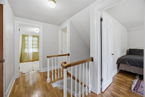 335 Forest Drive SE Cedar Rapids IA 52403