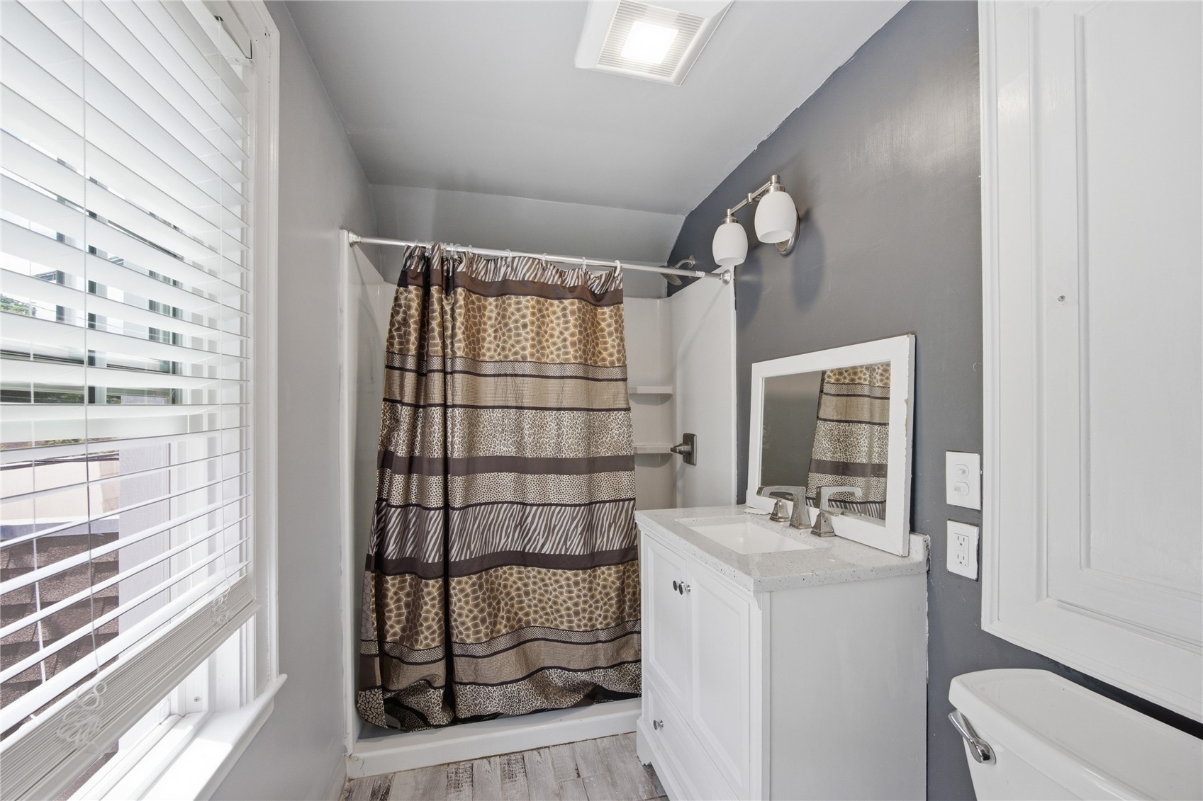 335 Forest Drive SE Cedar Rapids IA 52403