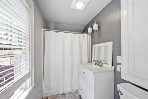 335 Forest Drive SE Cedar Rapids IA 52403