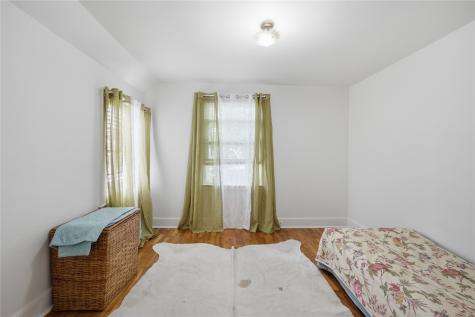 335 Forest Drive SE Cedar Rapids IA 52403
