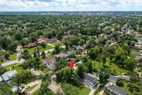 335 Forest Drive SE Cedar Rapids IA 52403