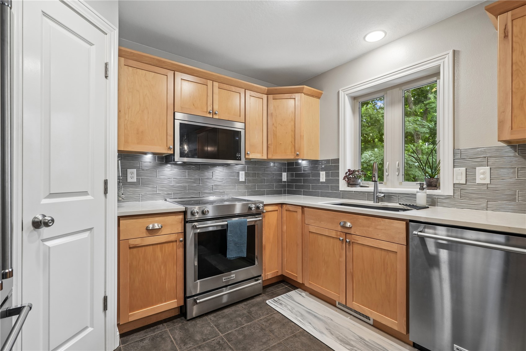 4029 Windfall Drive NW Cedar Rapids IA 52405