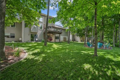 4029 Windfall Drive NW Cedar Rapids IA 52405