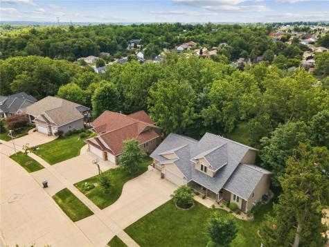 4029 Windfall Drive NW Cedar Rapids IA 52405