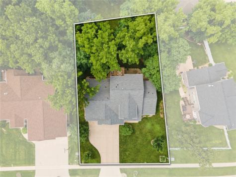 4029 Windfall Drive NW Cedar Rapids IA 52405