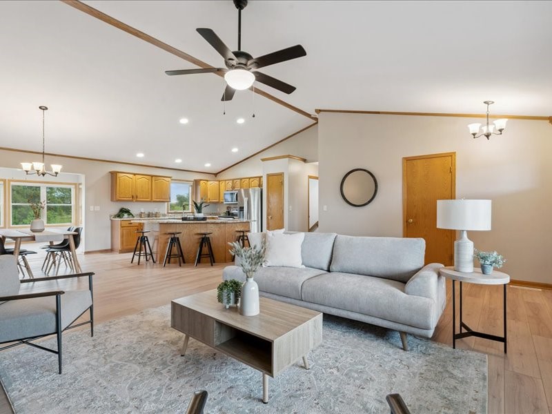 211 Wildcat Trail SW Shellsburg IA 52332