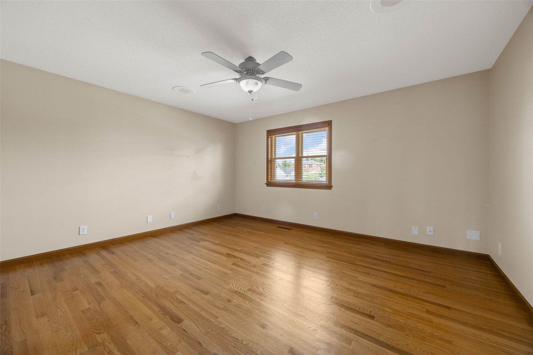 1370 Wiley Boulevard NW Cedar Rapids IA 52405