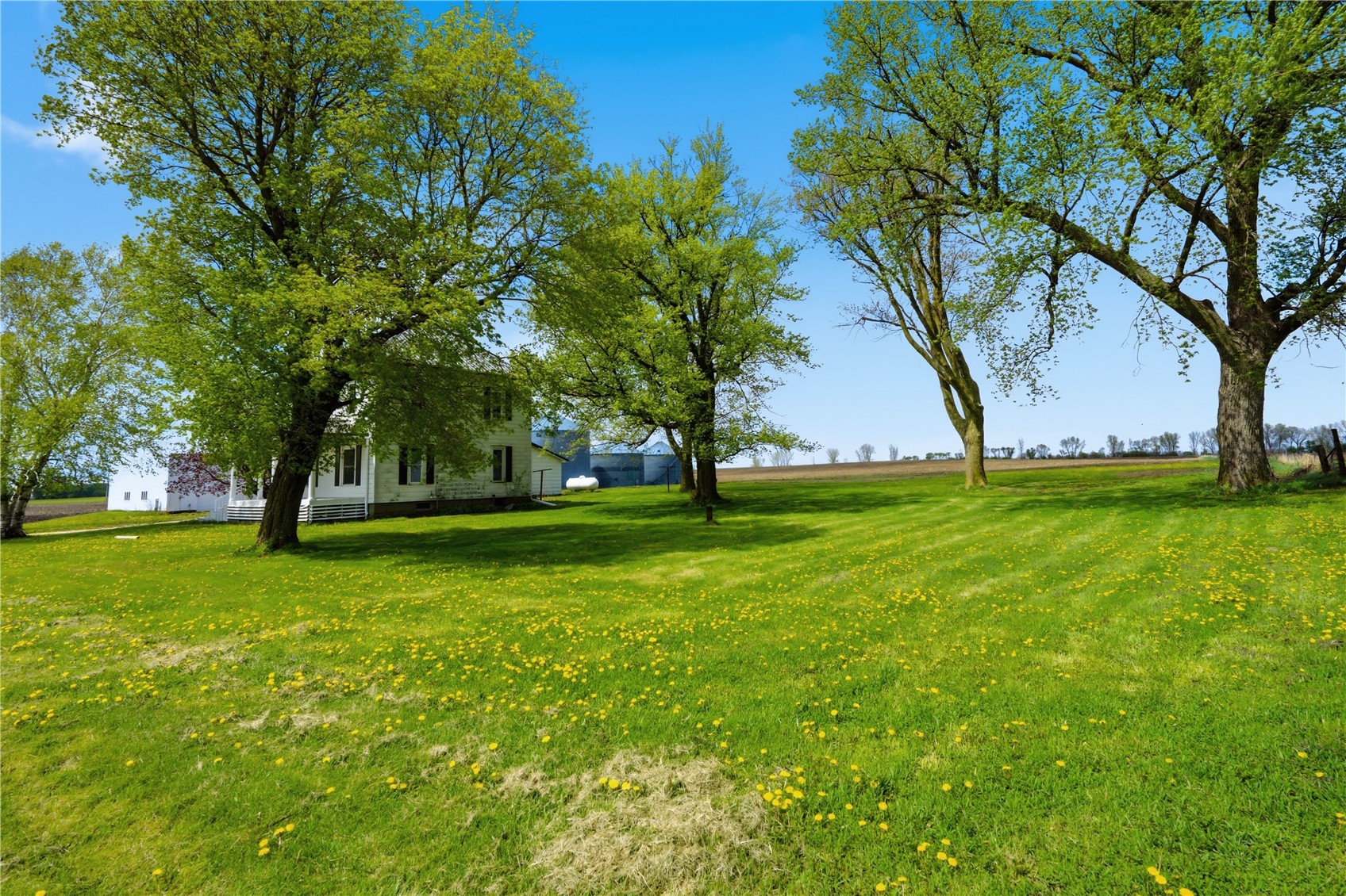 2921 220th Street Winthrop IA 50682