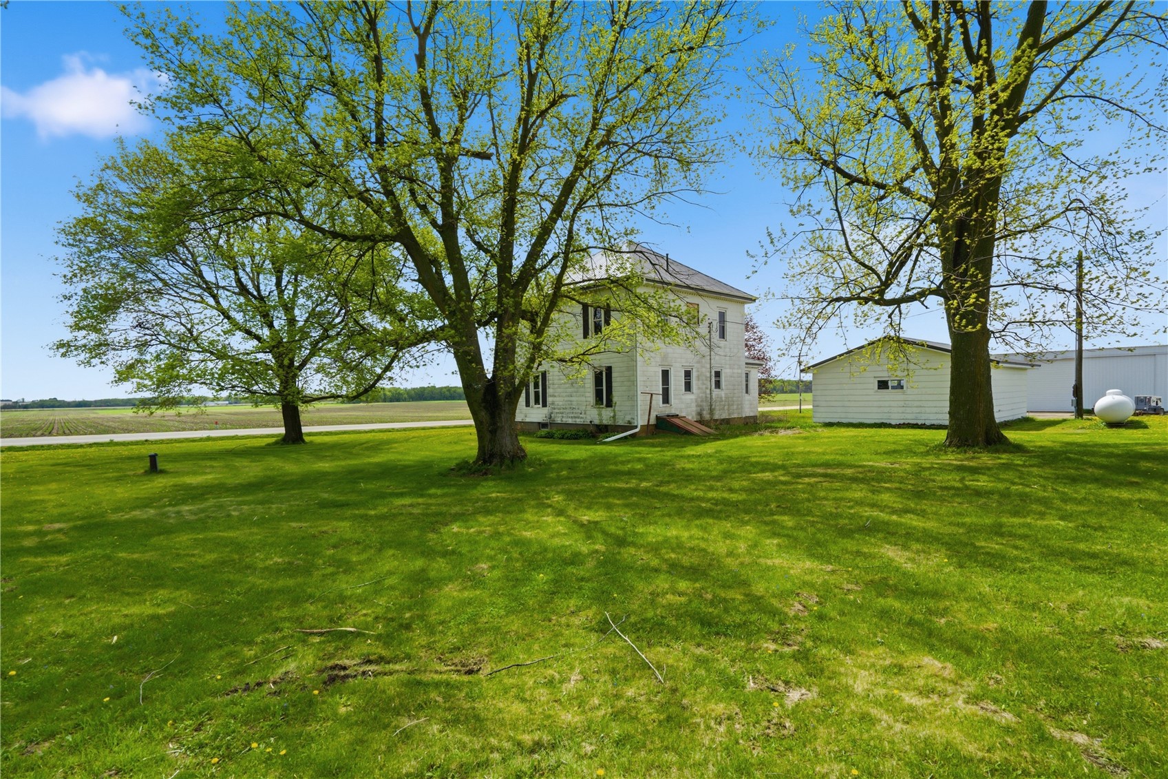 2921 220th Street Winthrop IA 50682