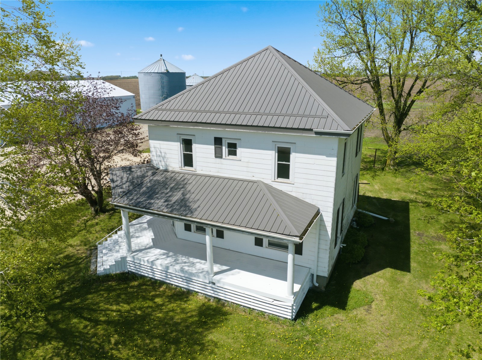 2921 220th Street Winthrop IA 50682