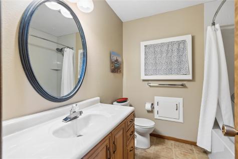 3435 25th Avenue Marion IA 52302
