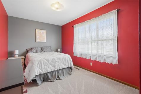 3435 25th Avenue Marion IA 52302