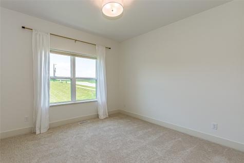 3149 Windsor Drive Robins IA 52328