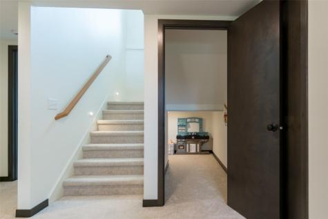 3149 Windsor Drive Robins IA 52328