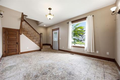 712 6th Street SW Cedar Rapids IA 52404