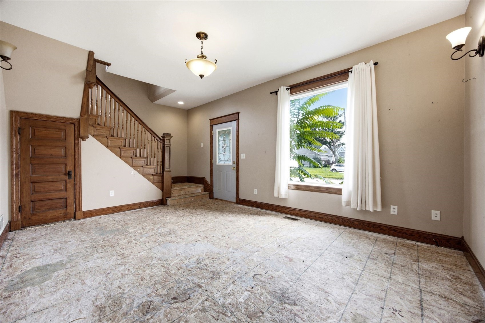 712 6th Street SW Cedar Rapids IA 52404