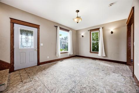712 6th Street SW Cedar Rapids IA 52404
