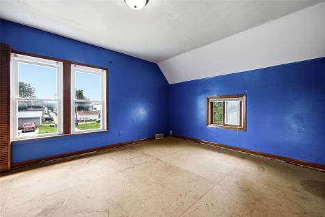 712 6th Street SW Cedar Rapids IA 52404