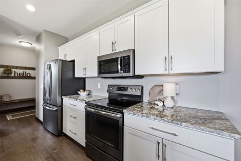 1822 Wycliffe Court SW Cedar Rapids IA 52404